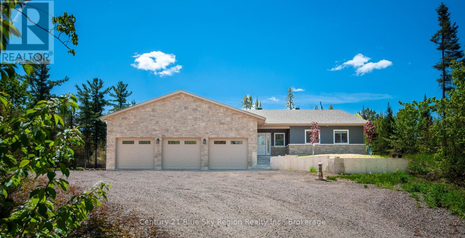 858 Macpherson Drive, East Ferris, Ontario  P0H 1K0 - Photo 1 - X12182185