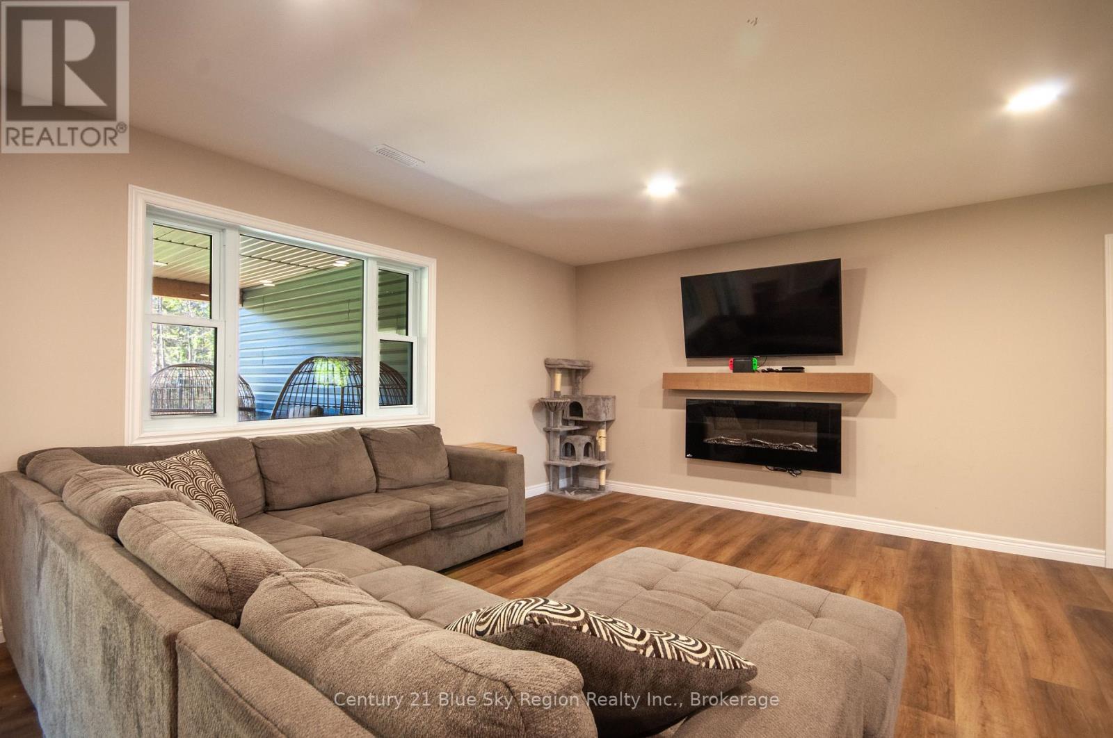 858 Macpherson Drive, East Ferris, Ontario  P0H 1K0 - Photo 14 - X12182185