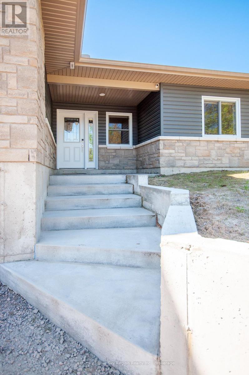 858 Macpherson Drive, East Ferris, Ontario  P0H 1K0 - Photo 3 - X12182185