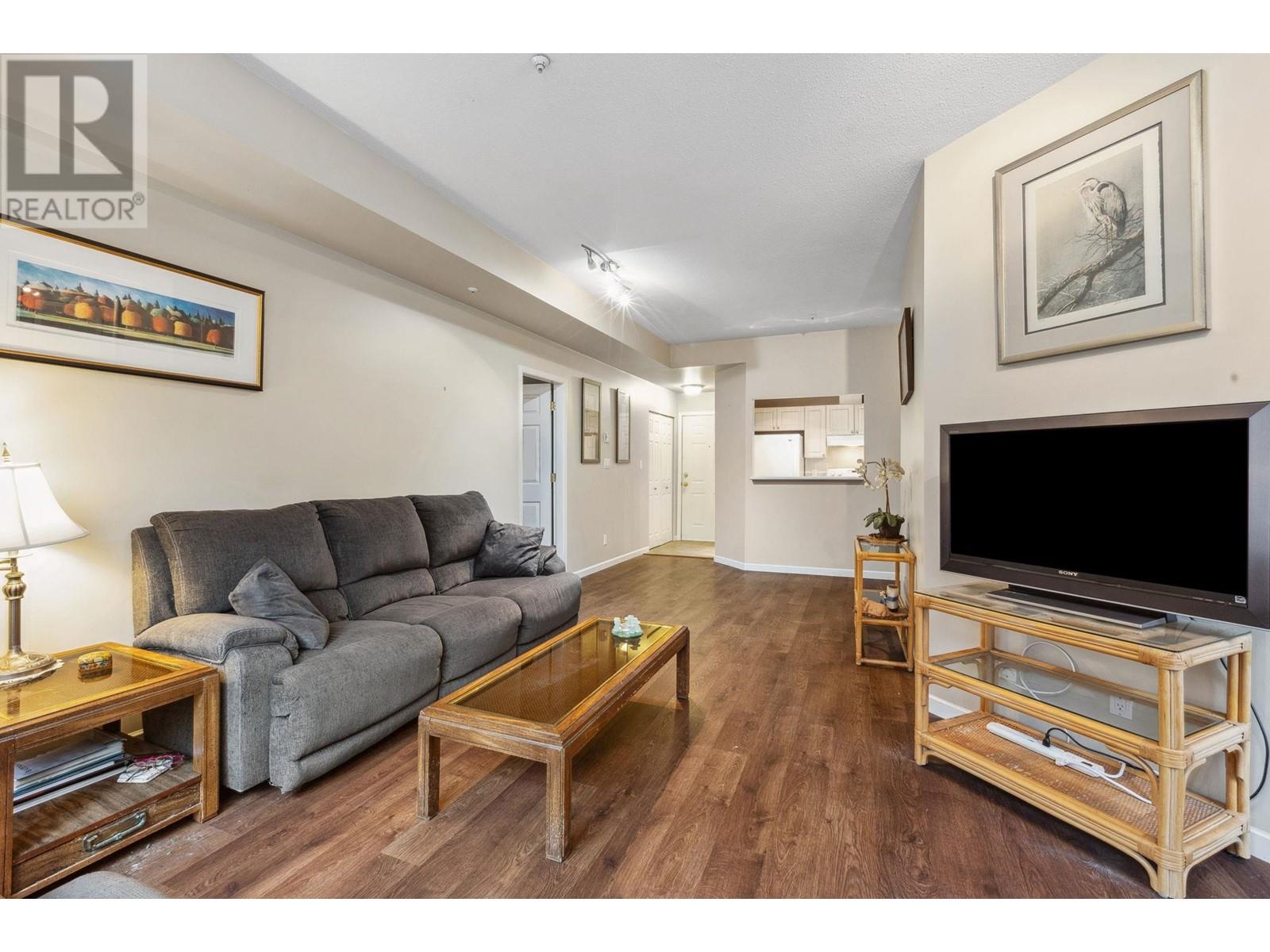 201 630 Roche Point Drive, North Vancouver, British Columbia  V7H 3A1 - Photo 8 - R3008821