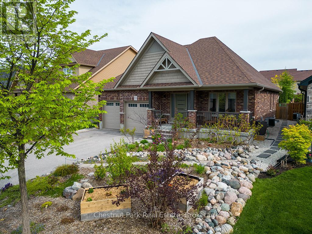 72 HUGHES STREET, Collingwood, Ontario