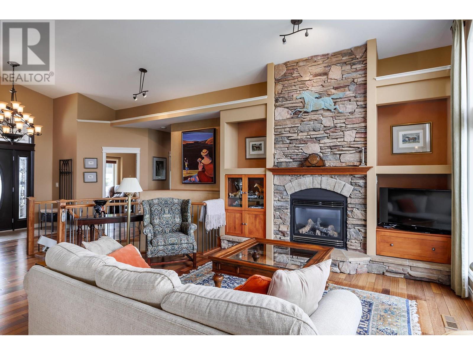 370 Sandpiper Street, Kelowna, British Columbia  V1W 4K7 - Photo 4 - 10349921