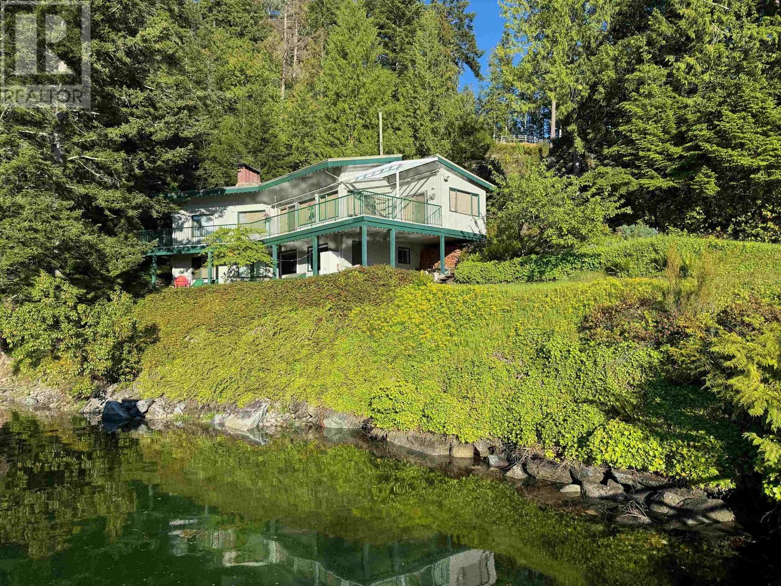 13109 Claydon Lane, Garden Bay, British Columbia  V0N 1S1 - Photo 4 - R3008789