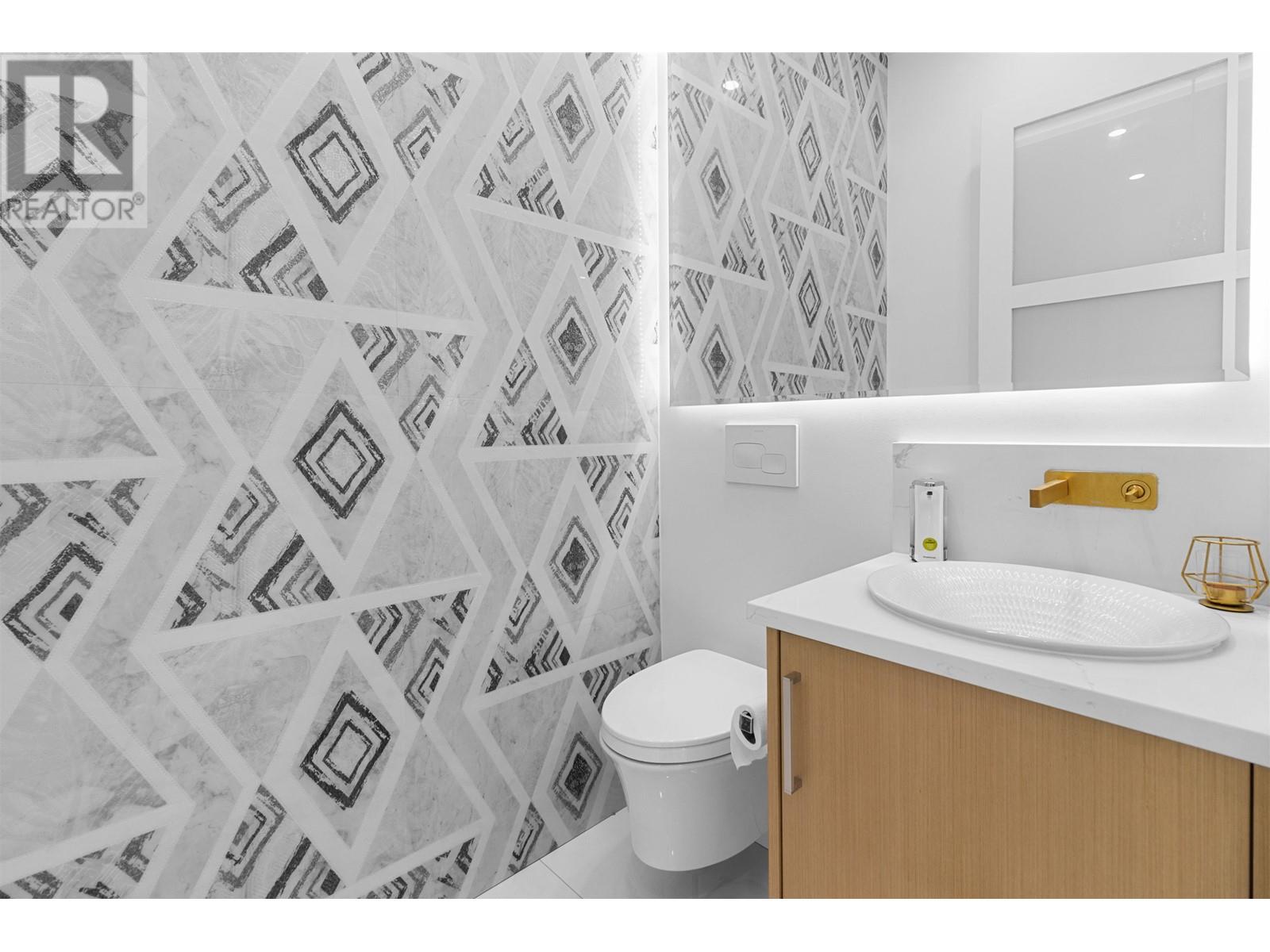 886 E 38th Avenue, Vancouver, British Columbia  V5W 1J3 - Photo 12 - R3008817