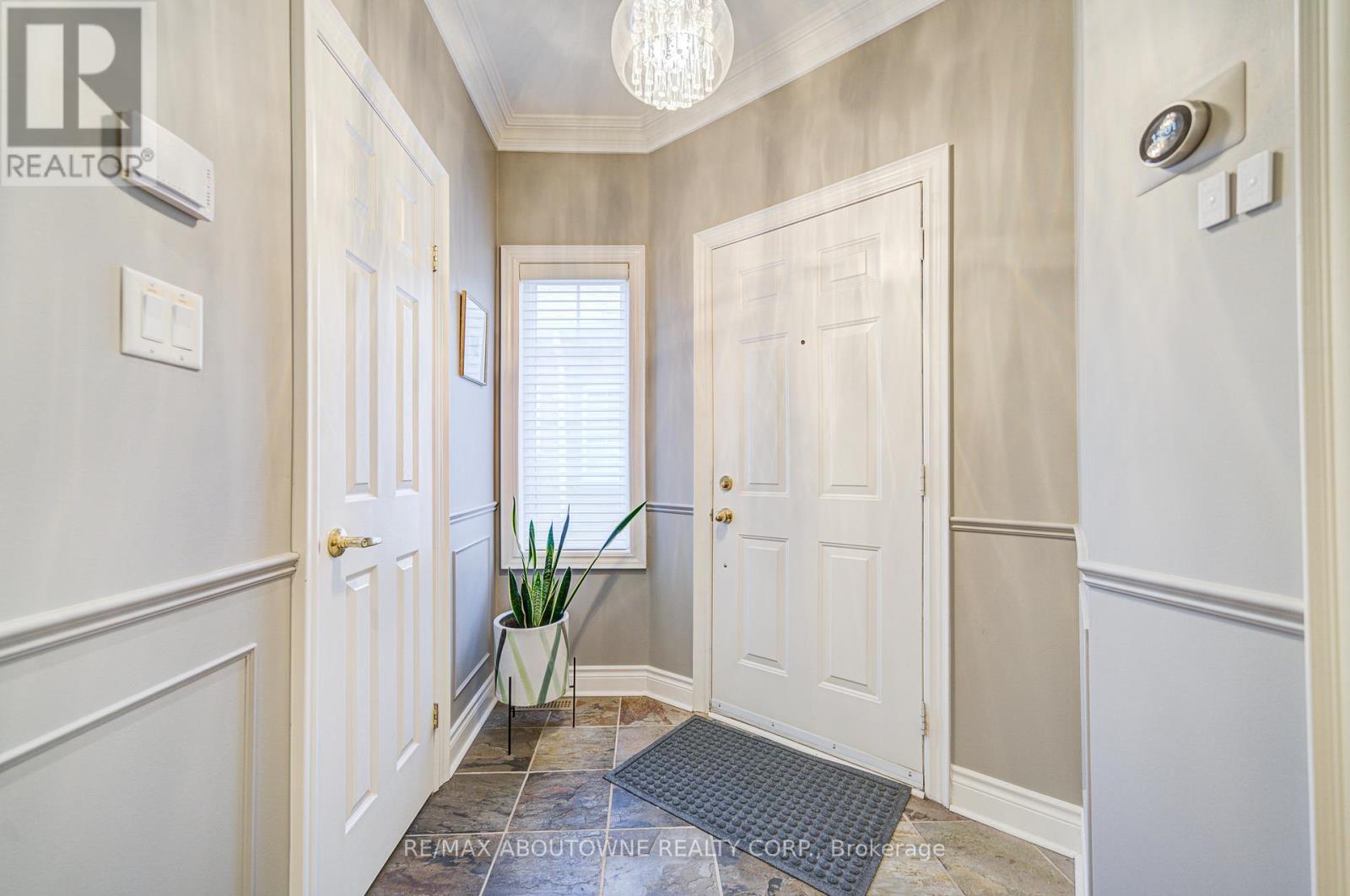 21 - 1169 Dorval Drive, Oakville (Ga Glen Abbey), Ontario  L6M 4V7 - Photo 10 - W12182160