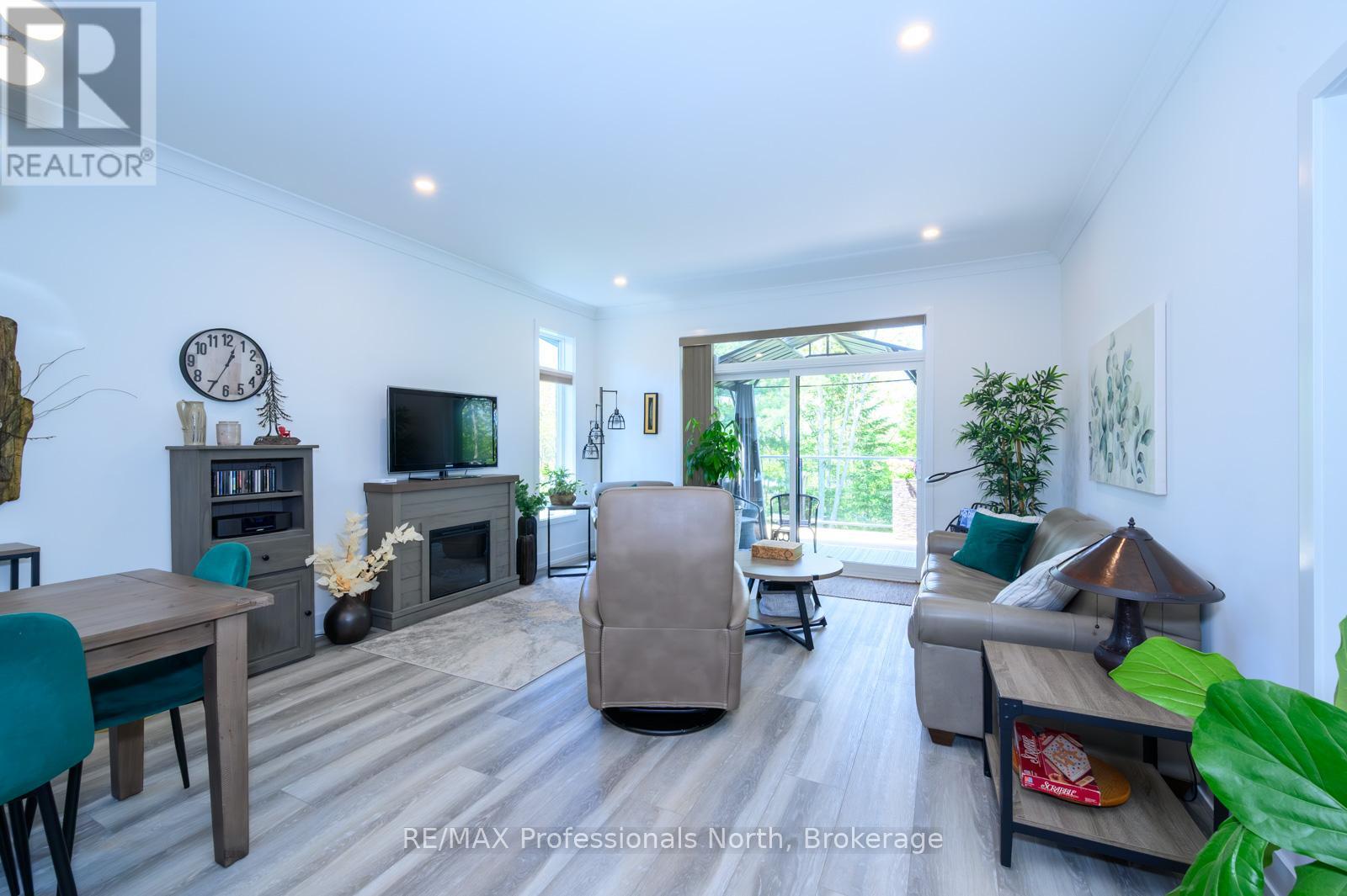 37 Jack Street, Huntsville, Ontario  P1H 0G4 - Photo 12 - X12182222