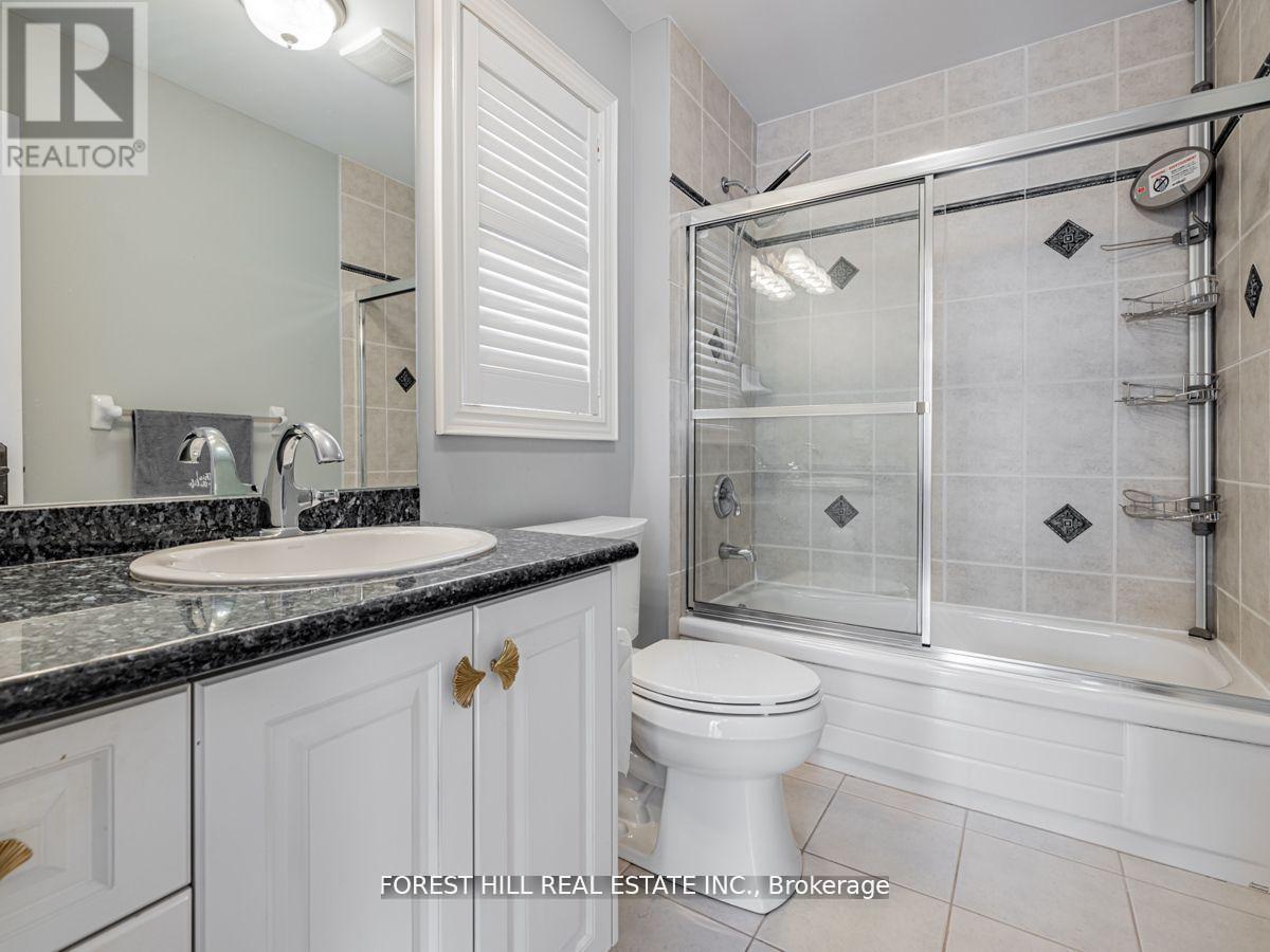 338 Byng Avenue, Toronto, Ontario  M2N 4L5 - Photo 25 - C12078151