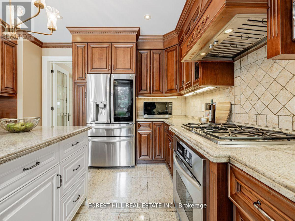 338 Byng Avenue, Toronto, Ontario  M2N 4L5 - Photo 21 - C12078151