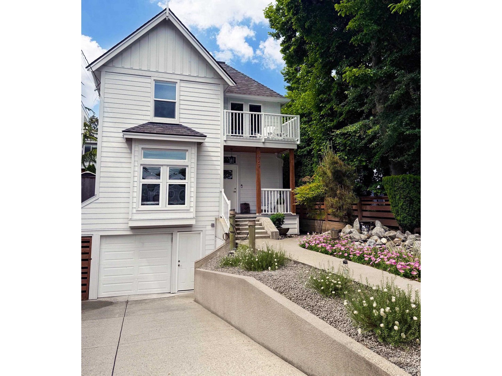 835 KENT STREET, white rock, British Columbia