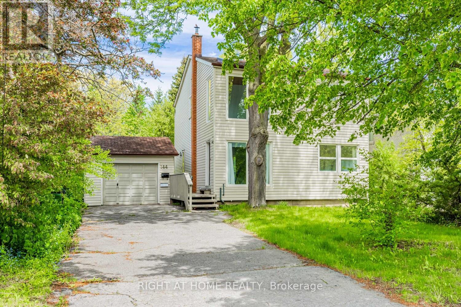144 Wedgewood Drive, Toronto, Ontario  M2M 2H7 - Photo 1 - C12143089