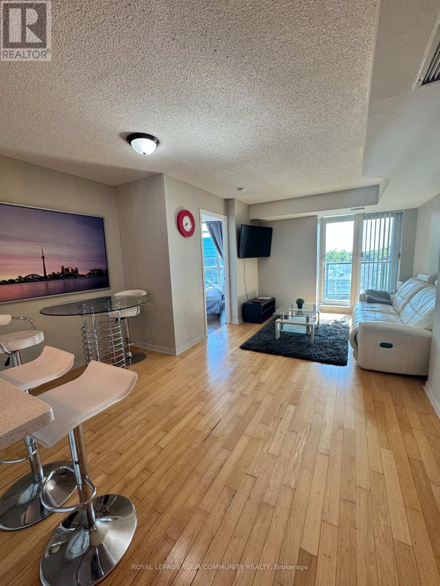 706 - 28 Harrison Garden Boulevard, Toronto, Ontario  M2N 7B5 - Photo 4 - C12031501