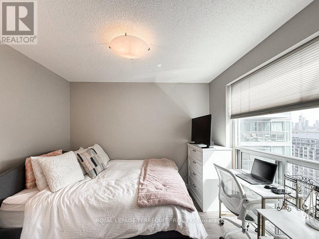 1901 - 100 Western Battery Road, Toronto, Ontario  M6K 3S2 - Photo 17 - C12181580