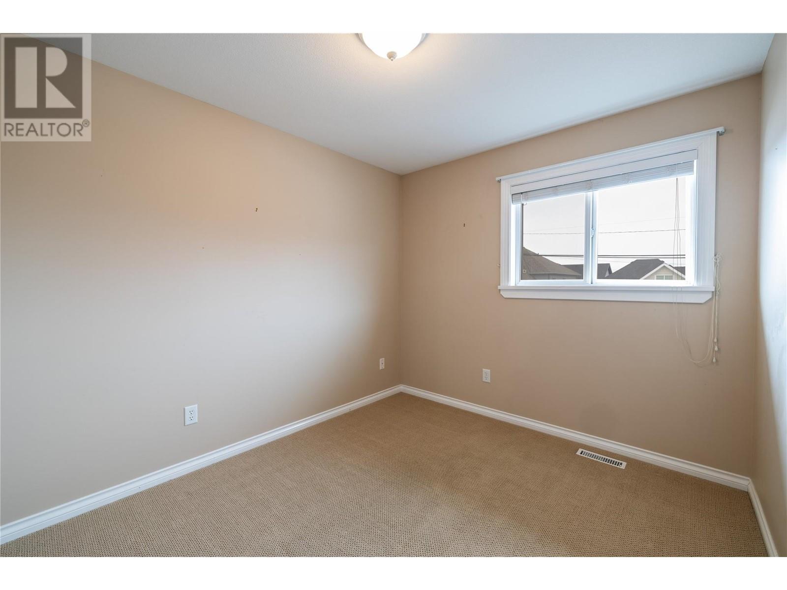 1129 CRESTLINE Street, Kamloops, BC V2B5Y5