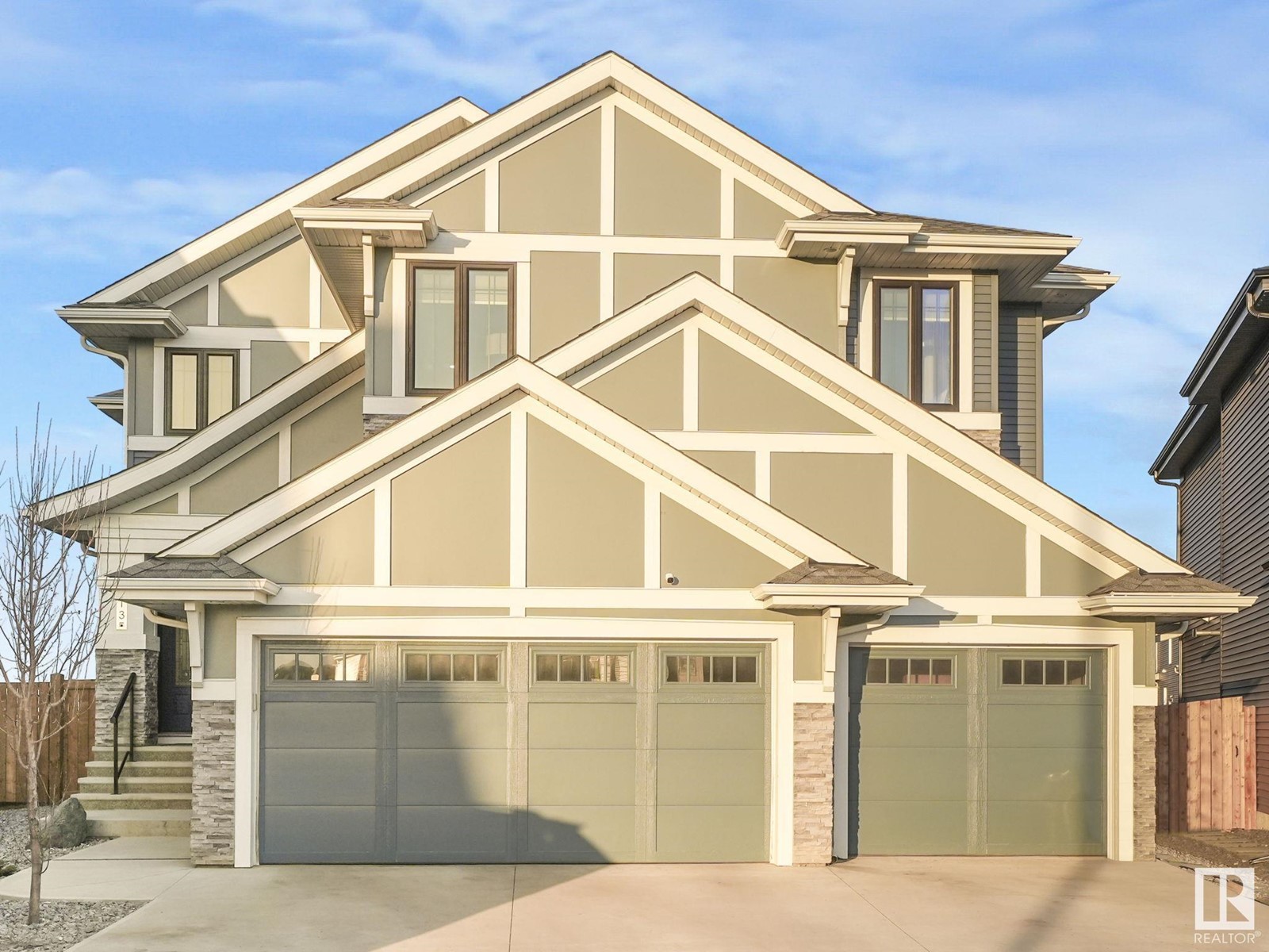 6813 Knox Lo Sw, Edmonton, Alberta  T6W 4R3 - Photo 2 - E4439186