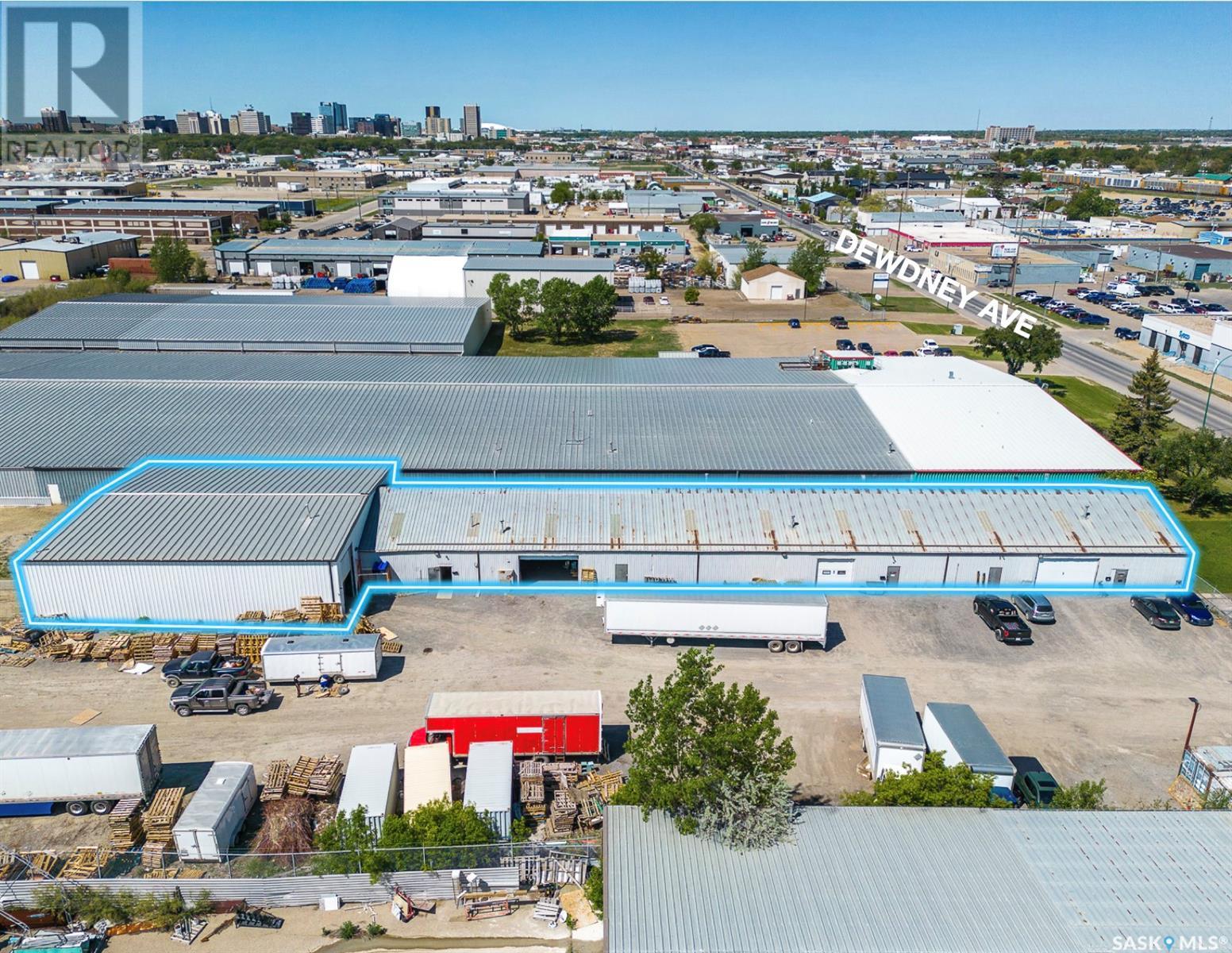 305 DEWDNEY AVENUE, Regina, Saskatchewan