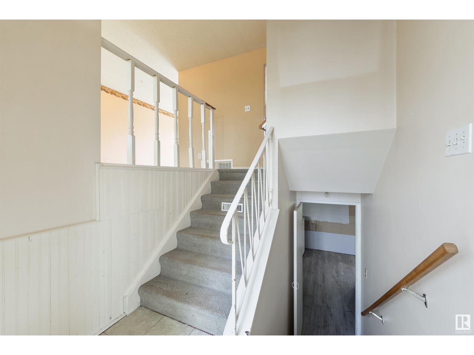 1917 65 St Nw, Edmonton, Alberta  T6L 1M1 - Photo 19 - E4439188