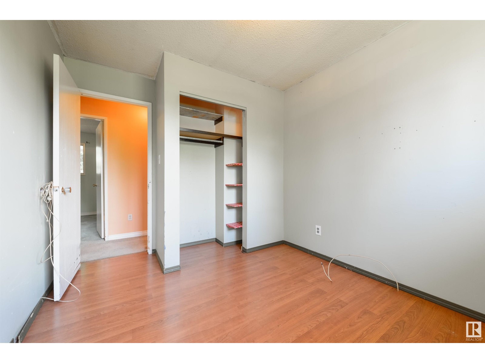 1917 65 St Nw, Edmonton, Alberta  T6L 1M1 - Photo 13 - E4439188
