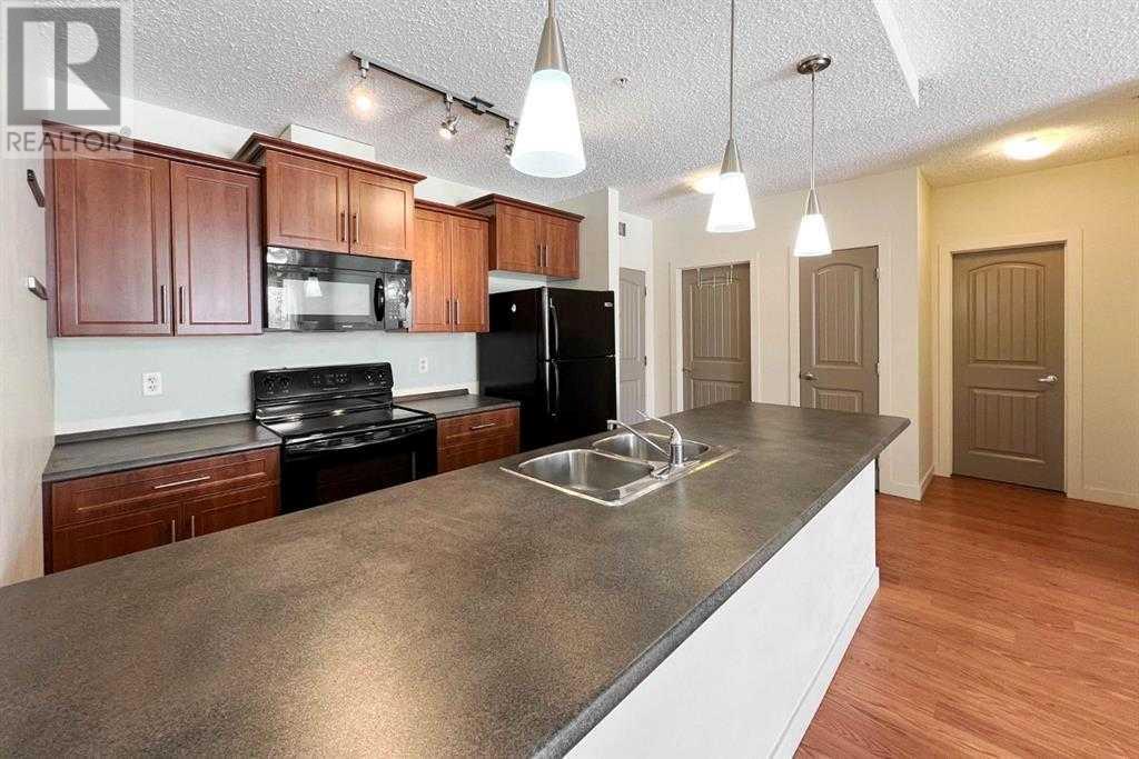 Property at 2402, 204 SPARROWHAWK Drive image 5