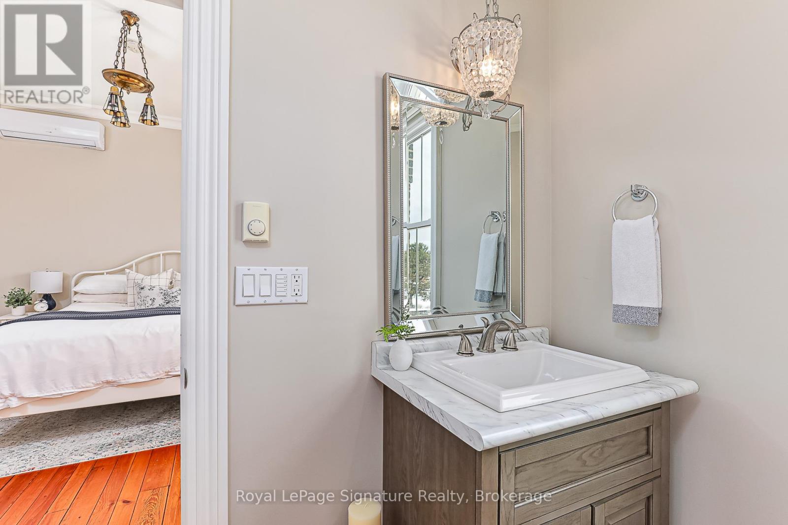 49 Denmark Street, Meaford, Ontario  N4L 1B9 - Photo 22 - X12013100