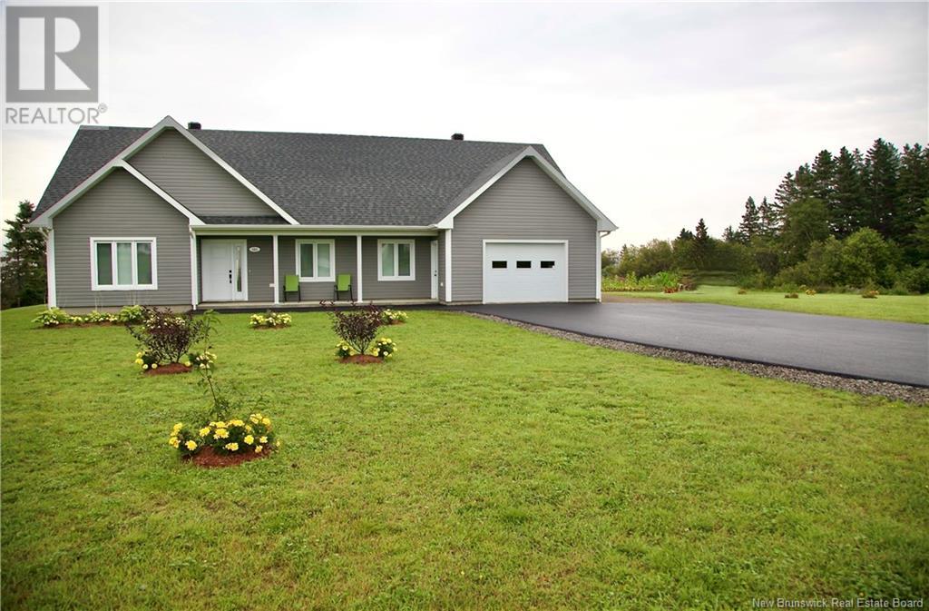 583 Rue Principale, Pointe-Verte, New Brunswick