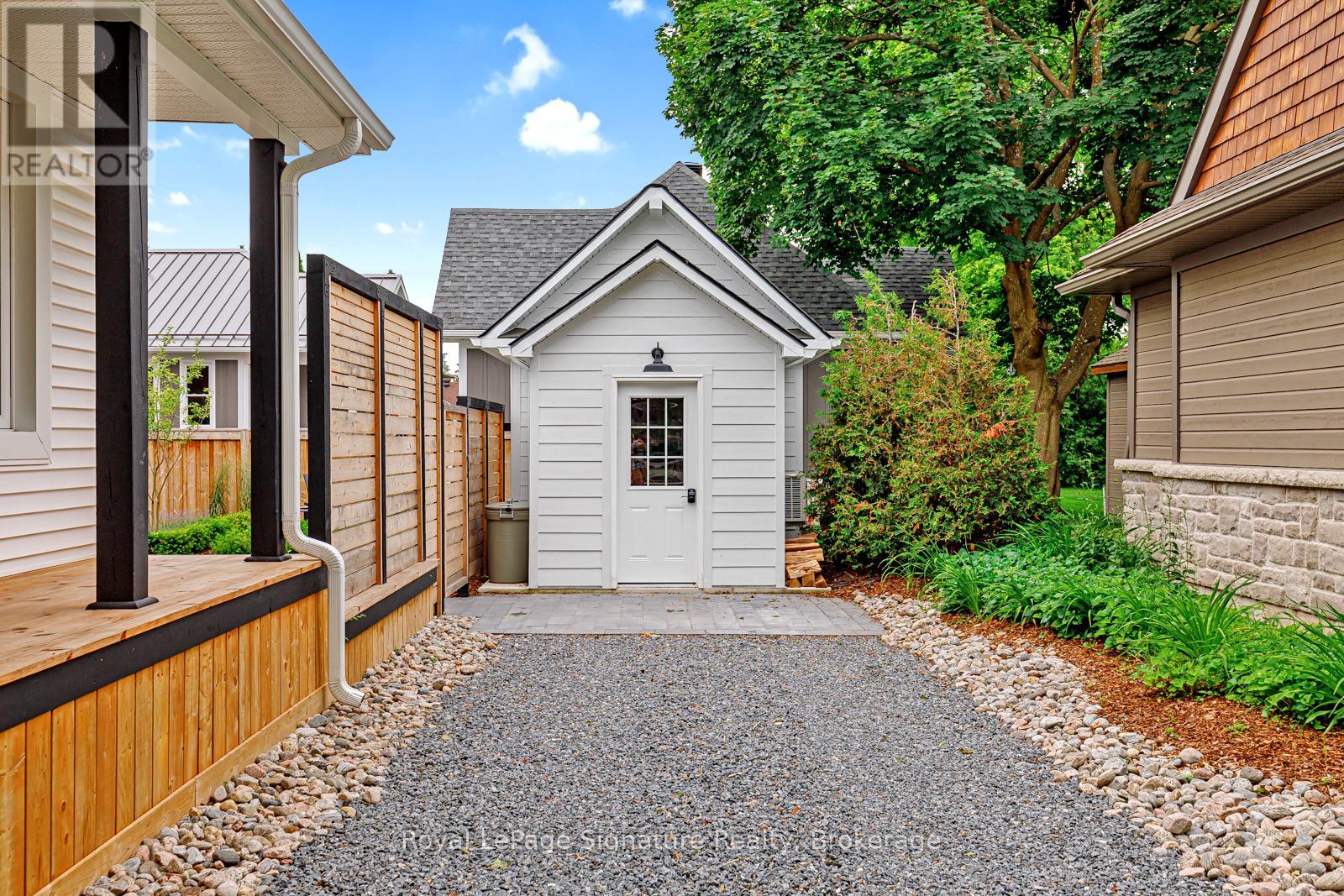 9 Alfred Street W, Blue Mountains, Ontario  N0H 2P0 - Photo 33 - X12168452