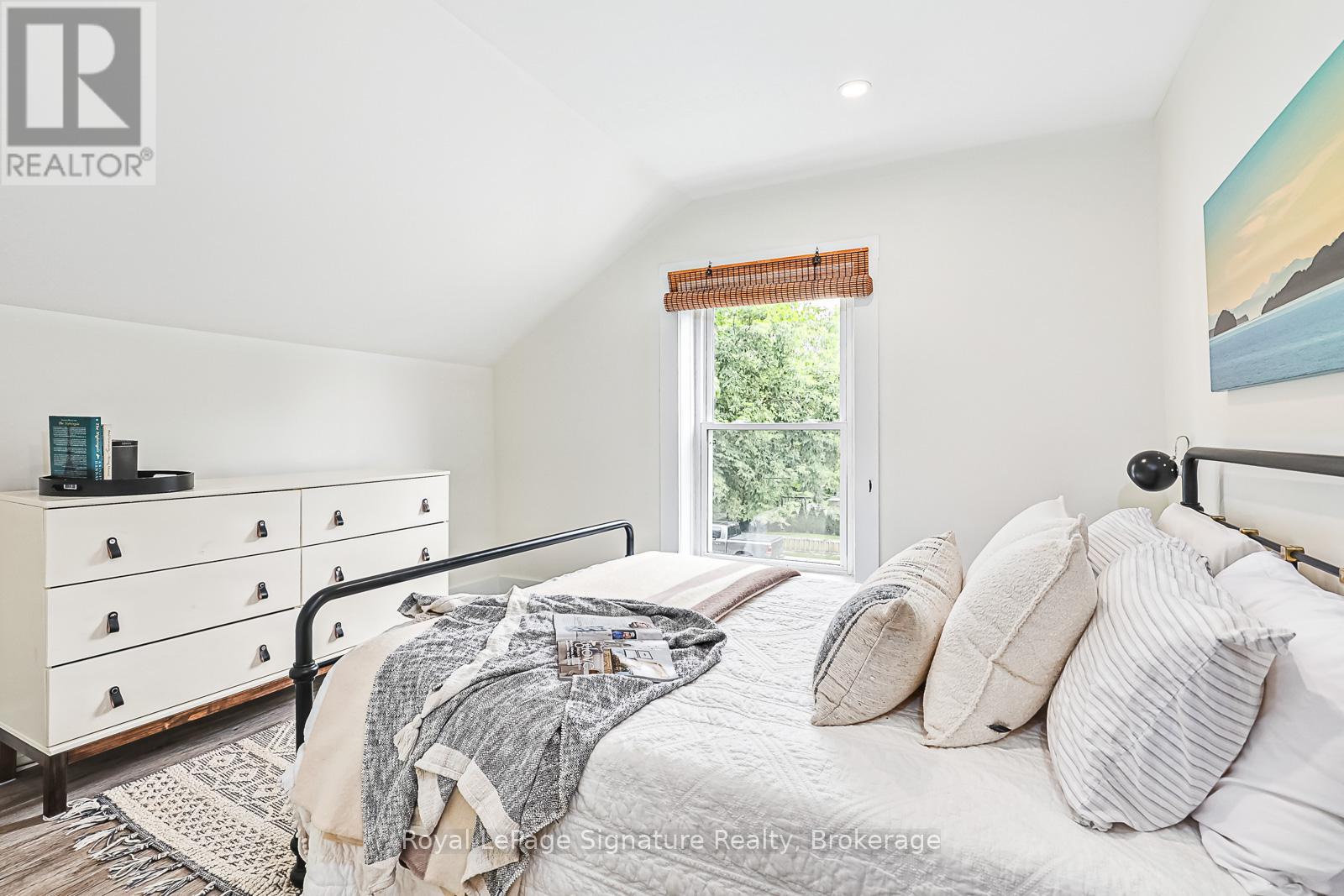 9 Alfred Street W, Blue Mountains, Ontario  N0H 2P0 - Photo 28 - X12168452