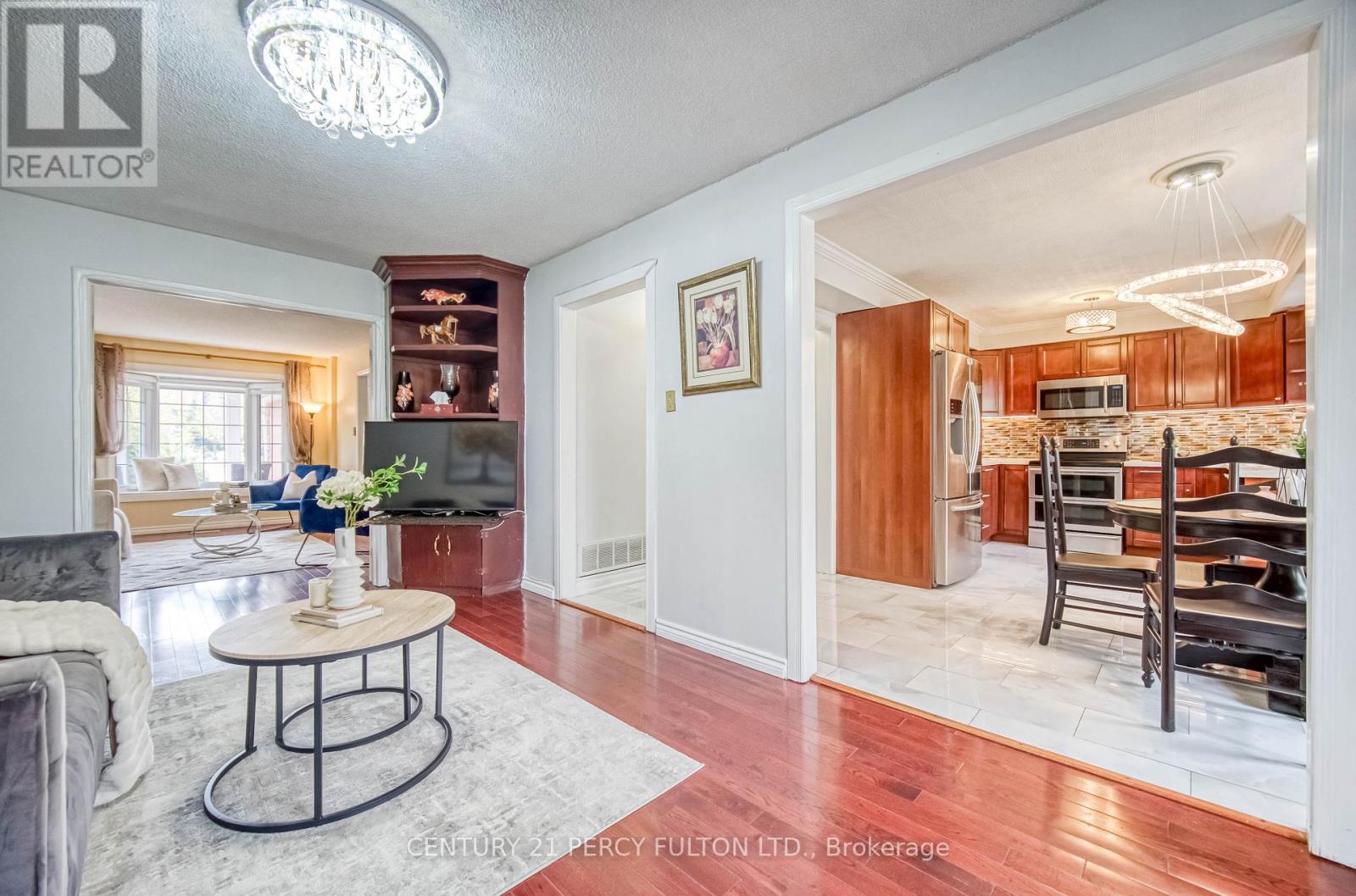 82 Chapman Drive, Ajax, Ontario  L1T 3E5 - Photo 10 - E12169488