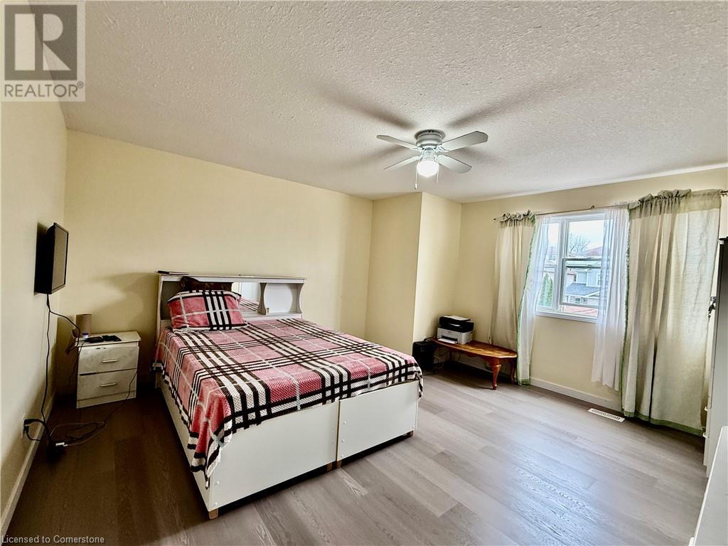 31 Reistview Street, Kitchener, Ontario  N2E 4H3 - Photo 23 - 40725526