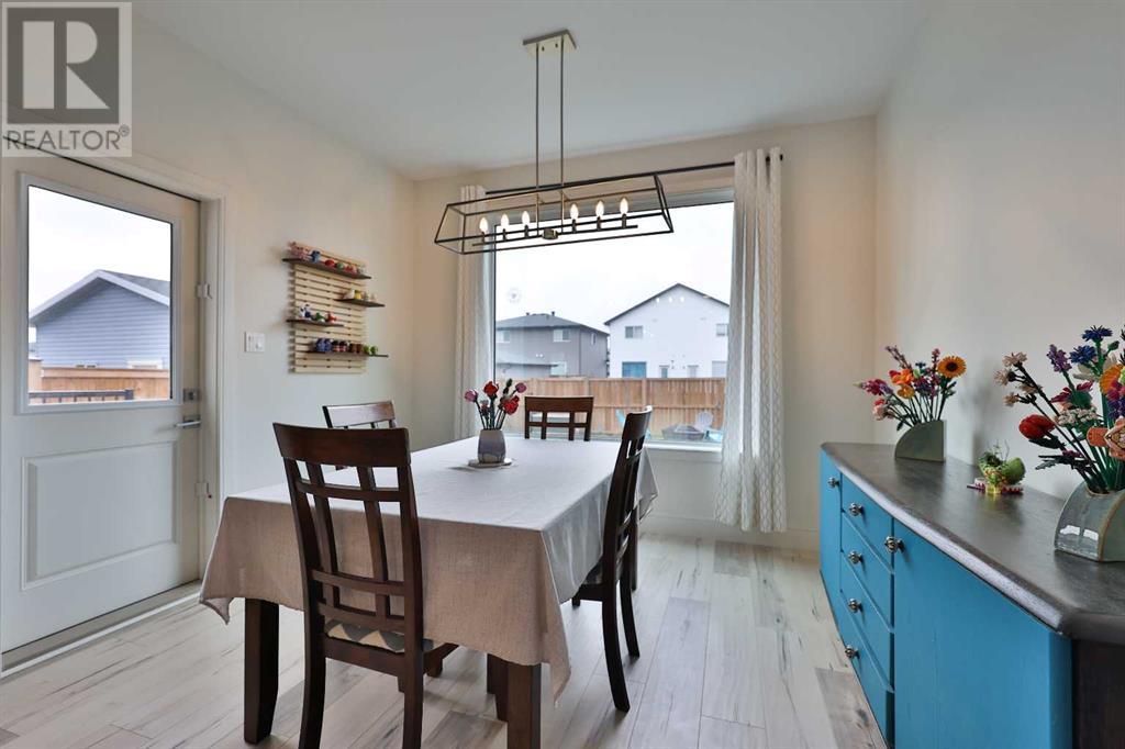 406 Miners Chase W, Lethbridge, Alberta  T1J 5T9 - Photo 12 - A2212284