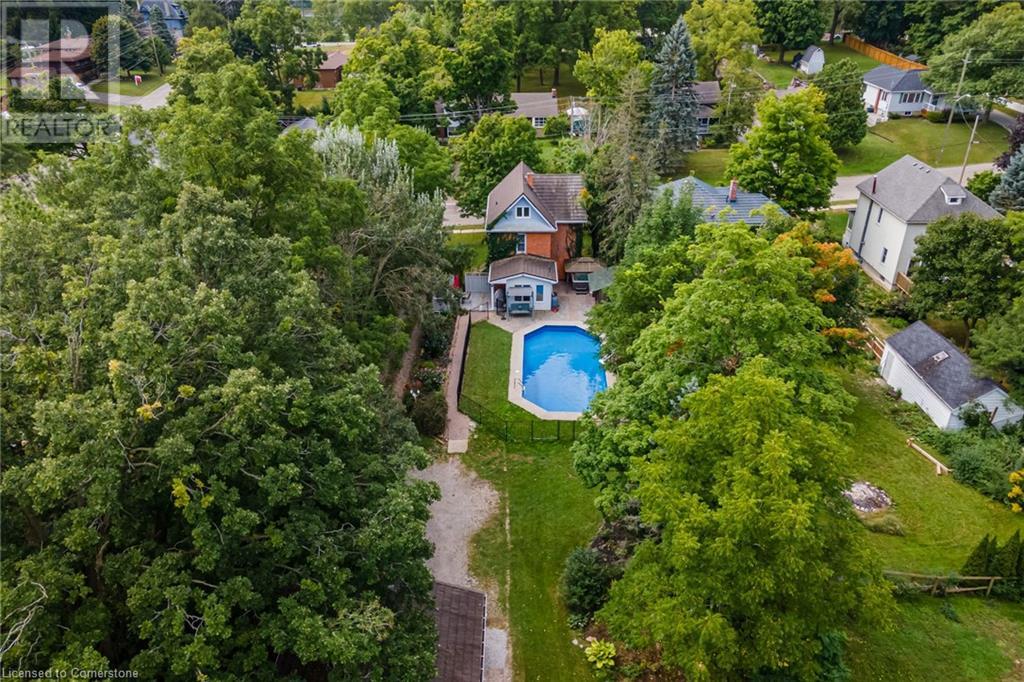 94 SUTHERLAND Street W, Caledonia, Ontario