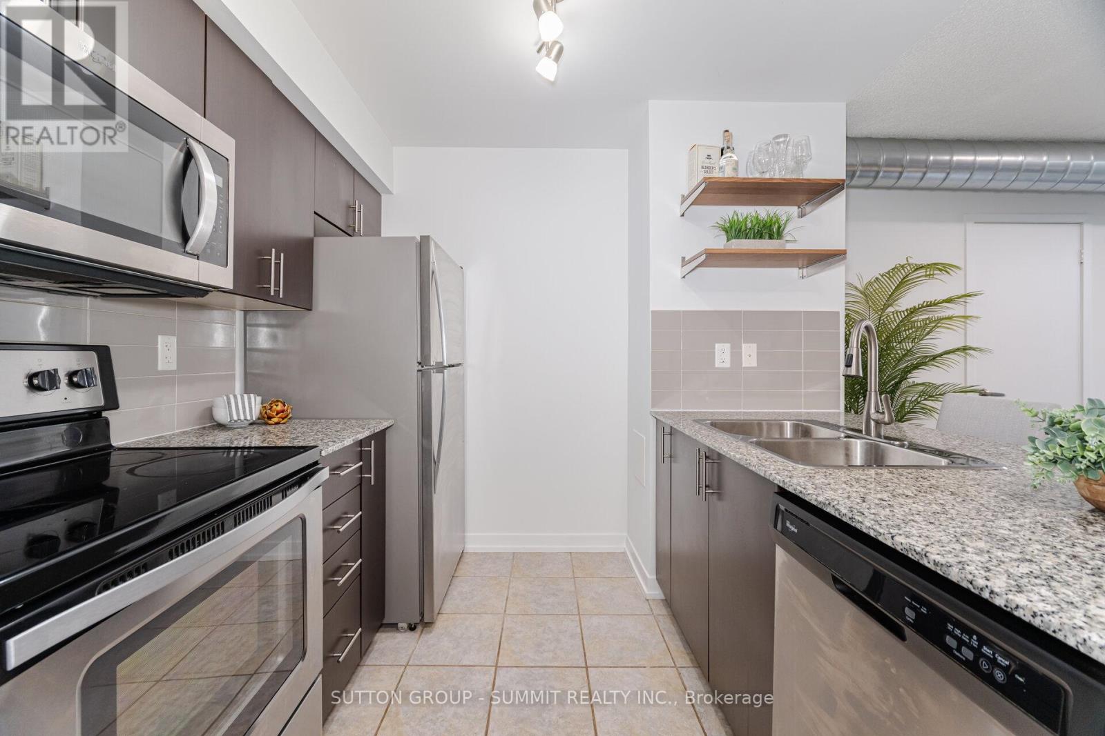 311 - 1410 Dupont Street, Toronto, Ontario  M6H 0B6 - Photo 5 - W12180110