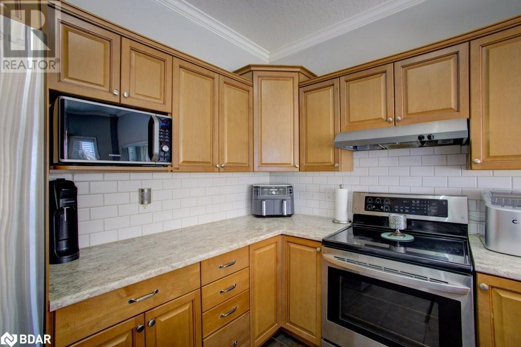 80 Armeda Clow Crescent Crescent, Angus, Ontario  L3W 0H6 - Photo 11 - 40735087
