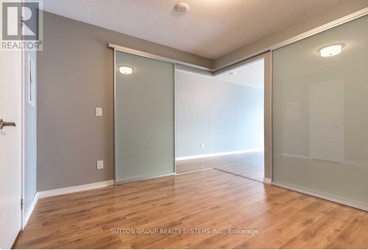 1529 - 38 Joe Shuster Way, Toronto, Ontario  M6K 0A5 - Photo 5 - C12182192