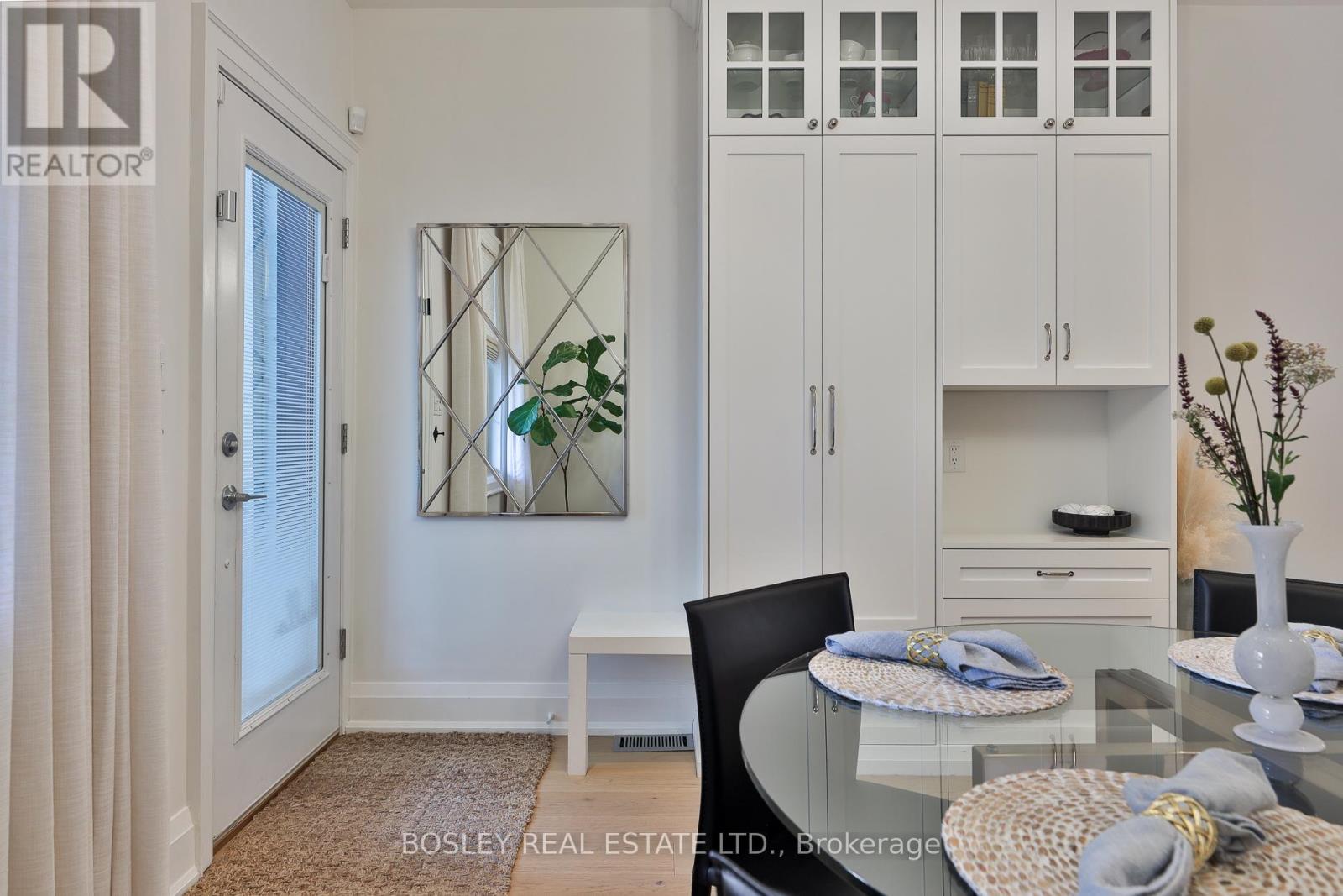 320 Highfield Road, Toronto, Ontario  M4L 2V5 - Photo 4 - E12182183