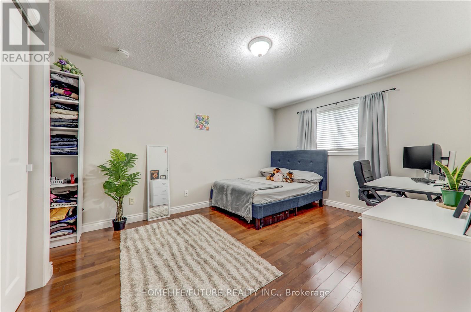 21 Mowat Court, Whitby, Ontario  L1N 8H2 - Photo 21 - E12182190