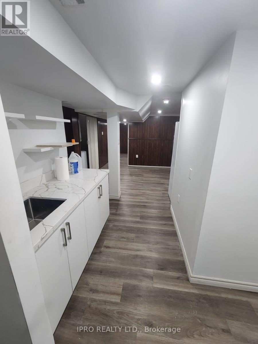 (Lower) - 37 Deerbrook Trail, Toronto, Ontario  M1W 1V3 - Photo 2 - E12182207