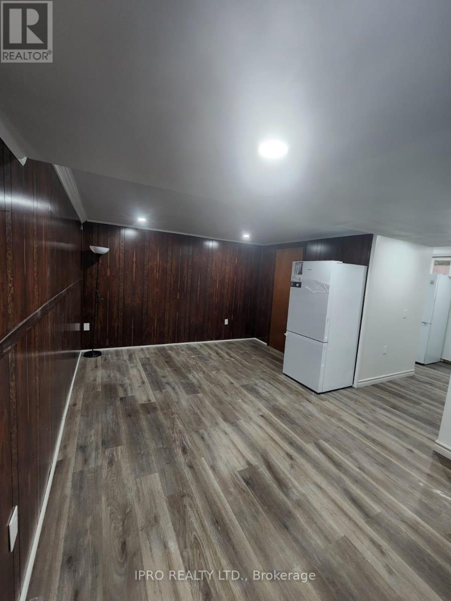 (Lower) - 37 Deerbrook Trail, Toronto, Ontario  M1W 1V3 - Photo 8 - E12182207