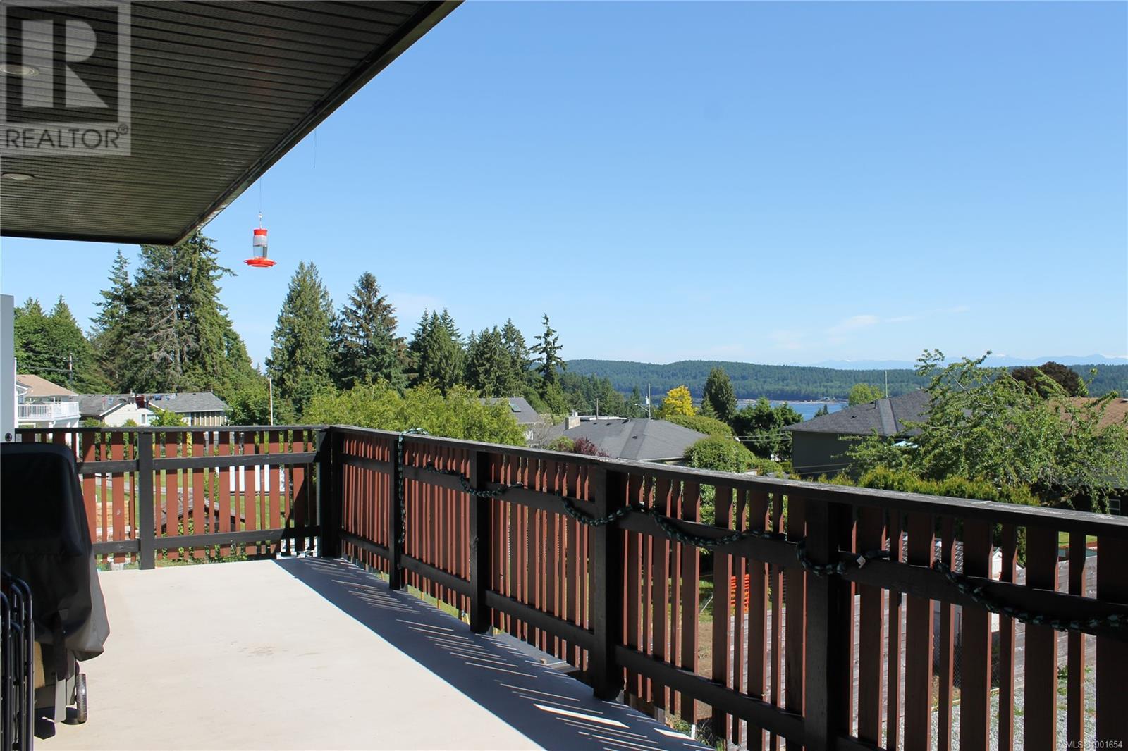 Property at 431 Davis Rd image 5