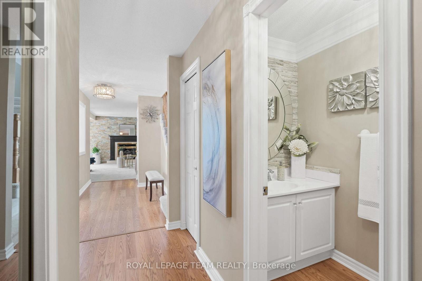 23 Glacier Street, Ottawa, Ontario  K2J 2M7 - Photo 13 - X12182290