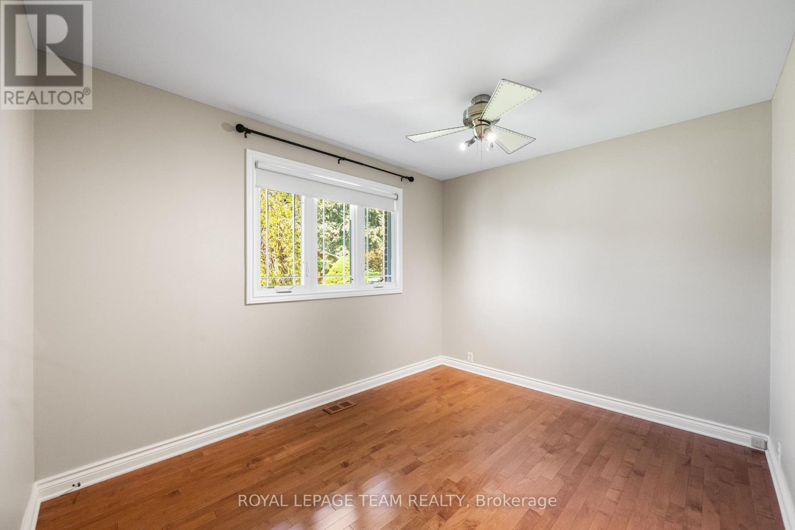 3 Millbrook Crescent, Ottawa, Ontario  K2E 5B6 - Photo 18 - X12182321