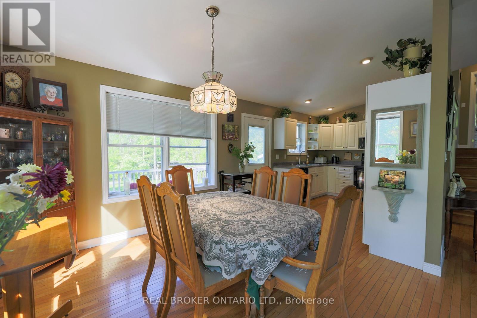 988 County 44 Road, North Grenville, Ontario  K0G 1T0 - Photo 10 - X12182353