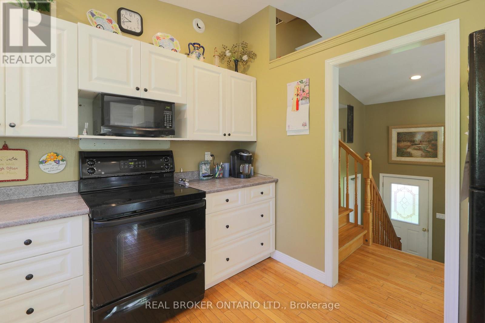 988 County 44 Road, North Grenville, Ontario  K0G 1T0 - Photo 14 - X12182353