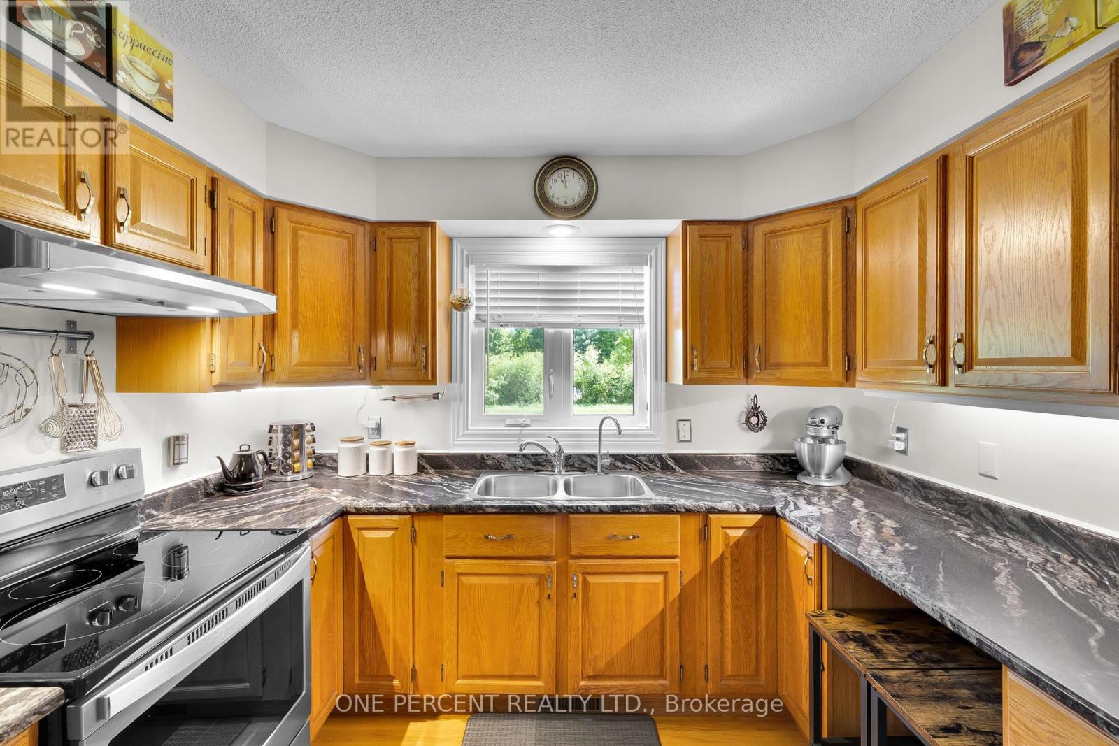 3 Aimee Lane, North Grenville, Ontario  K0G 1S0 - Photo 11 - X12182416