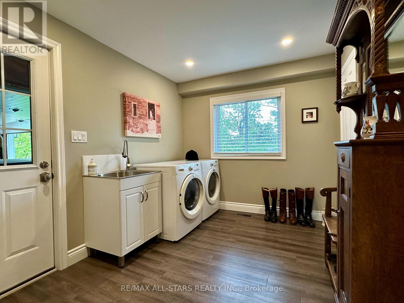 243 West Street, Kawartha Lakes, Ontario  K0M 1A0 - Photo 37 - X12182400