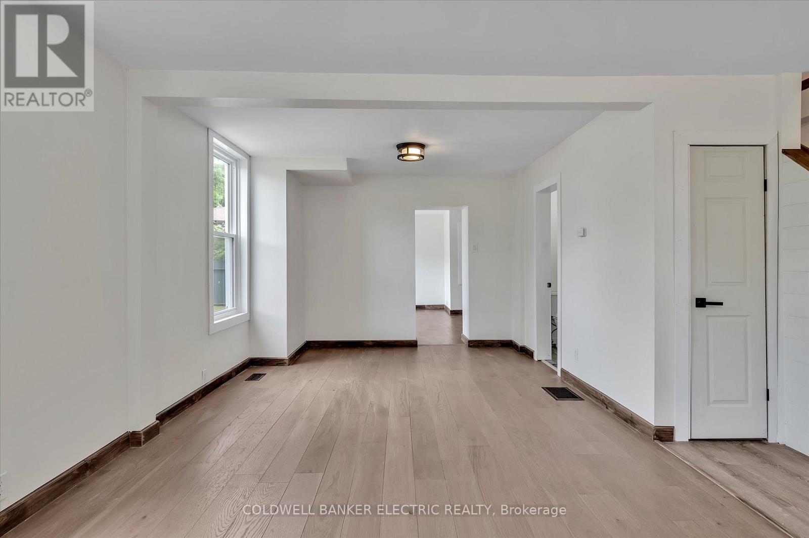 65 Queen Street, Asphodel-Norwood (Norwood), Ontario  K0L 2V0 - Photo 6 - X12182414