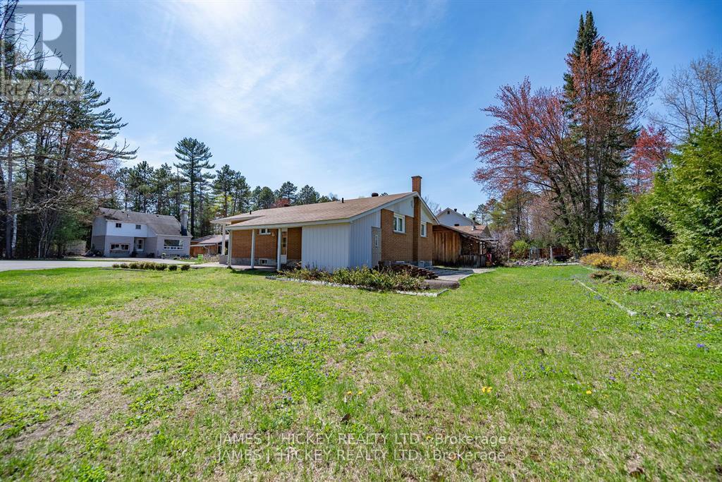 11 Hammond Court, Deep River, Ontario  K0J 1P0 - Photo 24 - X12182431