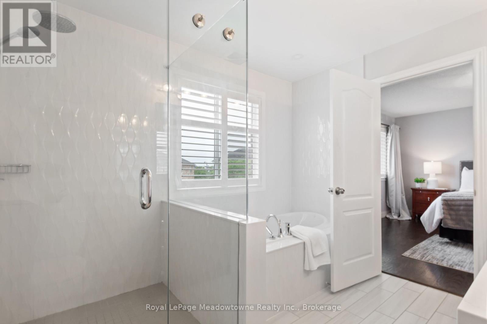 824 Gazley Circle, Milton, Ontario  L9T 6M2 - Photo 24 - W12182462