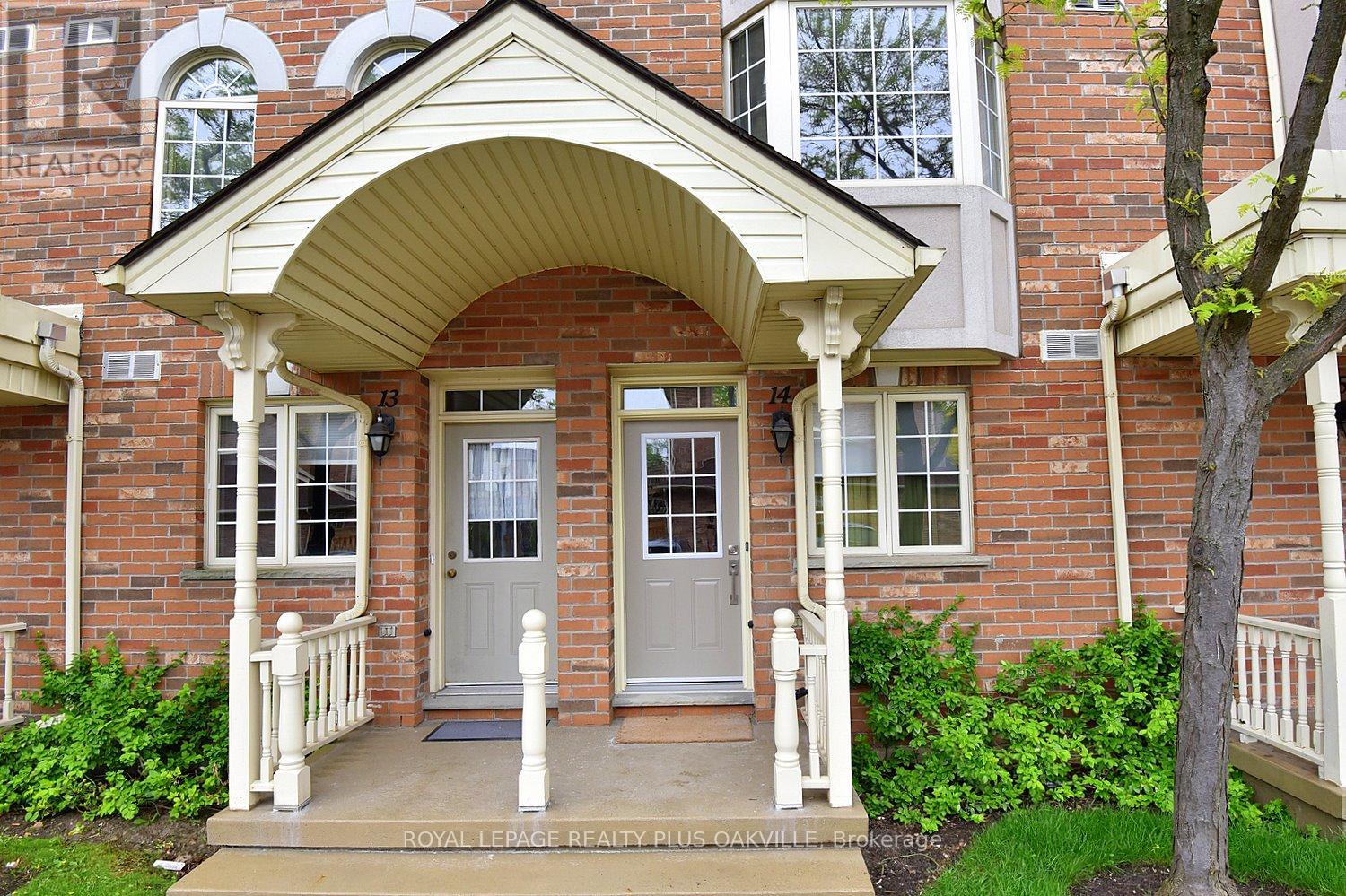 14 - 4045 Upper Middle Road, Burlington (Rose), Ontario  L7M 4S8 - Photo 1 - W12182181