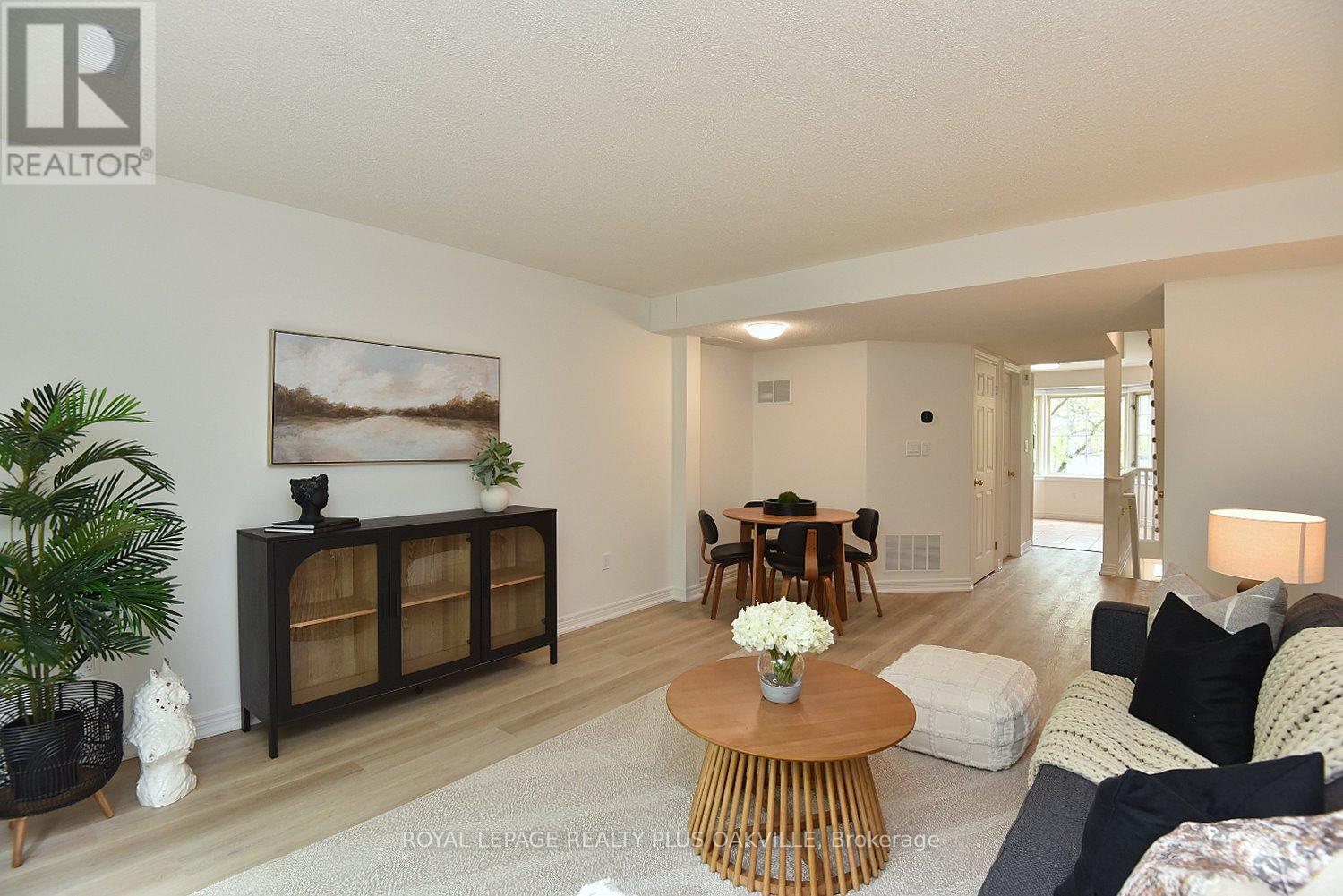 14 - 4045 Upper Middle Road, Burlington (Rose), Ontario  L7M 4S8 - Photo 8 - W12182181
