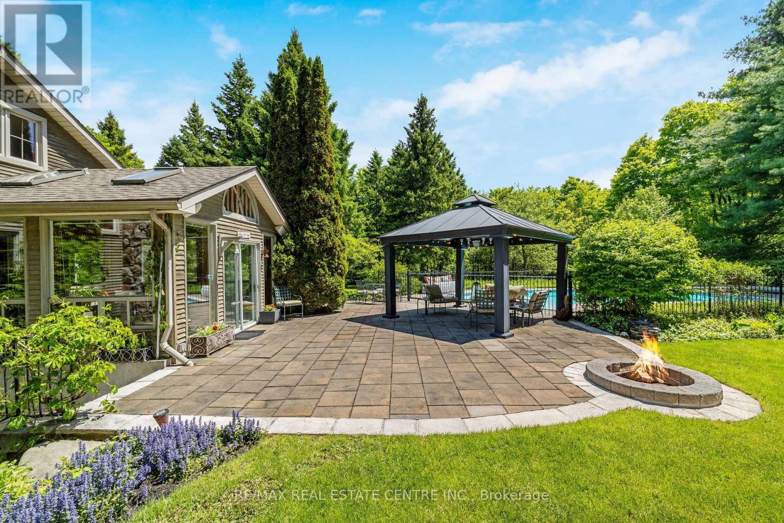 8492 Canyon Road, Milton, Ontario  L0P 1B0 - Photo 42 - W12182243